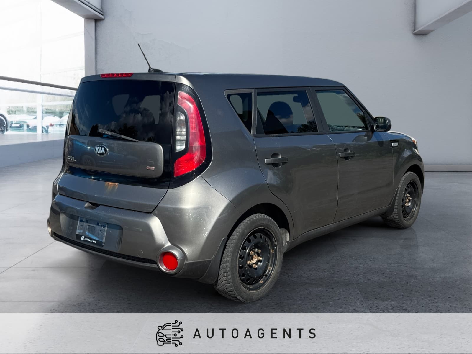 2016 Kia Soul BASE 6A