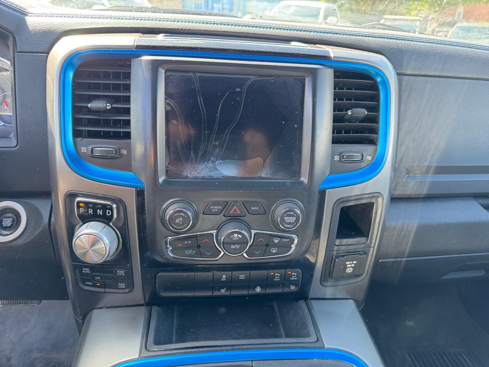2018 RAM 1500 Sport Crew Cab SWB 4WD