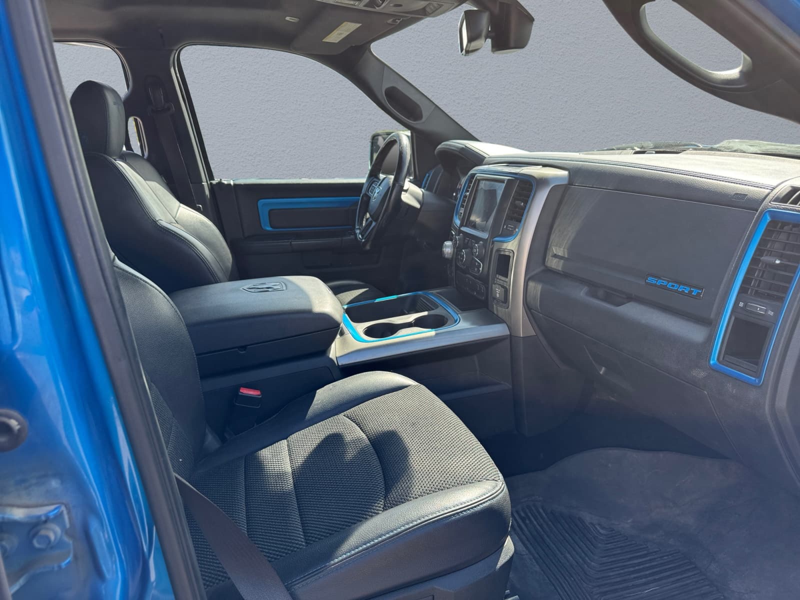 2018 RAM 1500 Sport Crew Cab SWB 4WD