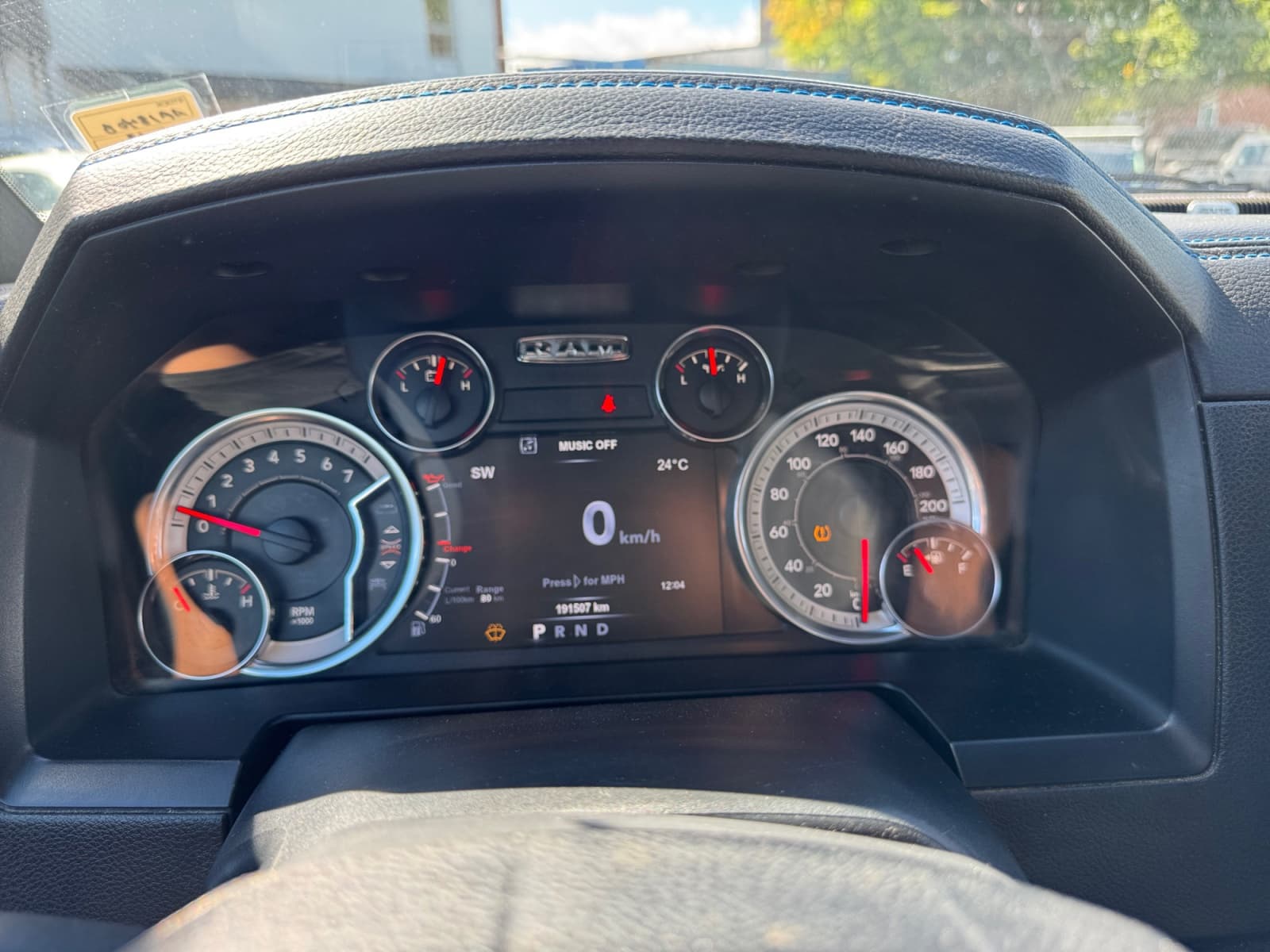 2018 RAM 1500 Sport Crew Cab SWB 4WD